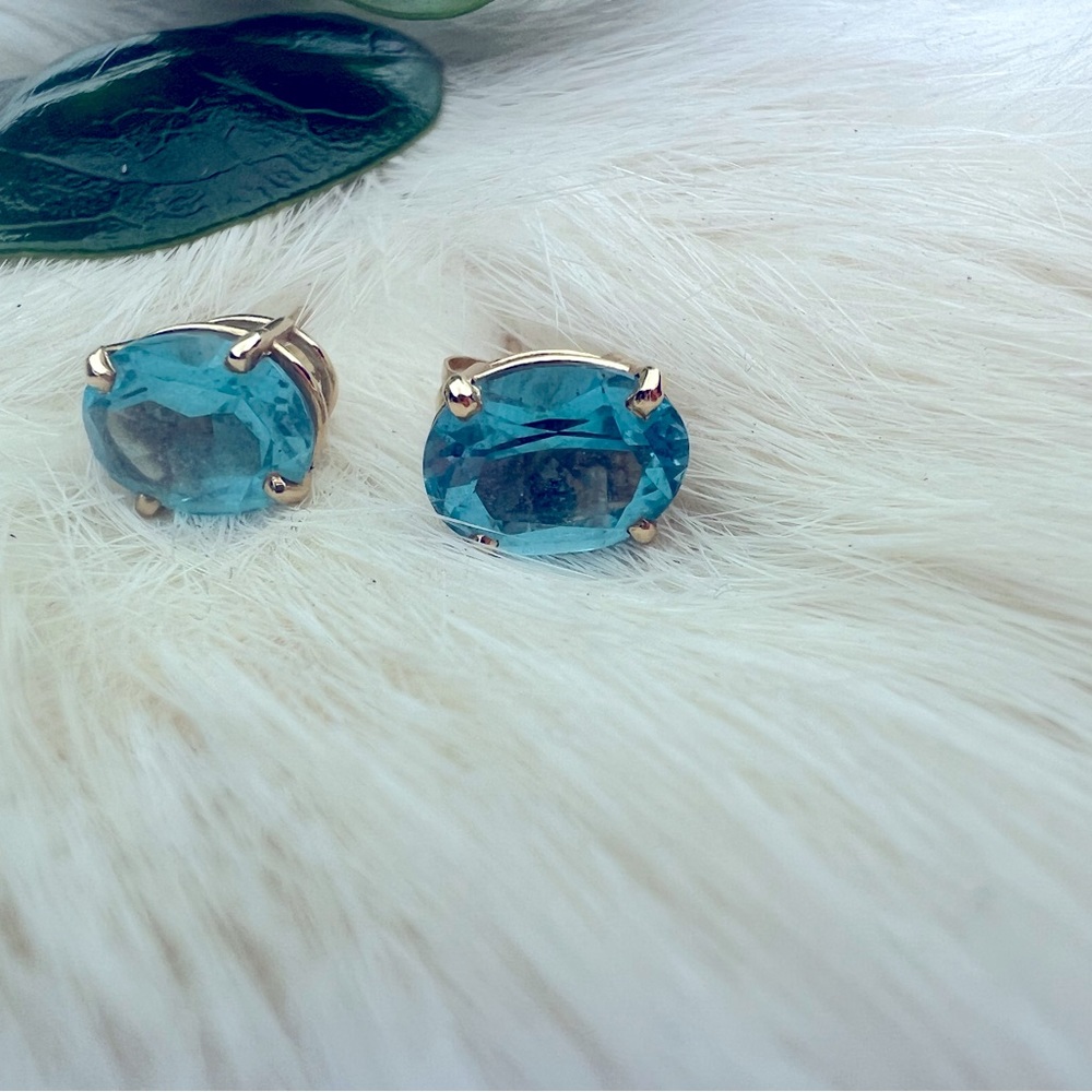 !BEAUTIFUL! 14K Gold & Topaz Oval Earrings